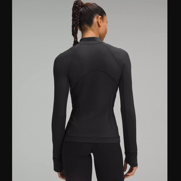 Lululemon - It's Rulu Half Zip - Size 6 - Picture 2 of 3